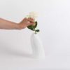 vase haut etroit vinea porcelaine de limoges latelier du blanc