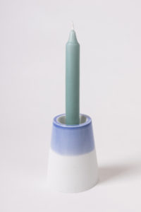 bougeoirs scandinave blanc bleu clair bougie cierge l atelier du blanc