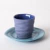 tasse-expresso-violet-soucoupe-bleu-gobelet-porcelaine-de-limoges-l-atelier-du-blanc