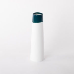 vase-haut-conique-bleu-canard-vert-anglais-scandinave-porcelaine-de-limoges-ceramique-l-atelier-du-blanc