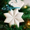 etoile-deco-porcelaine-limoges-suspendre-sapin-noel-collectionneur-l-atelier-du-blanc